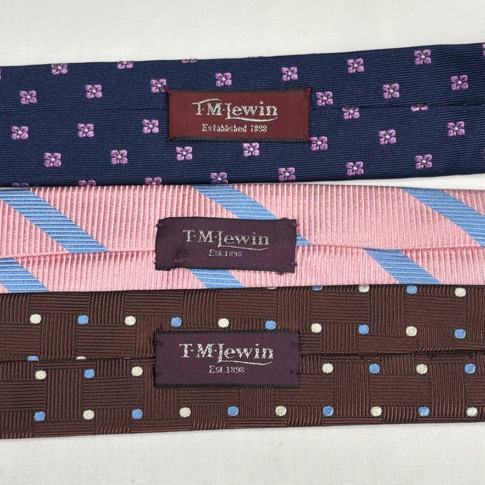 3 beautiful T M Lewin all silk ties - Picture 3 of 6